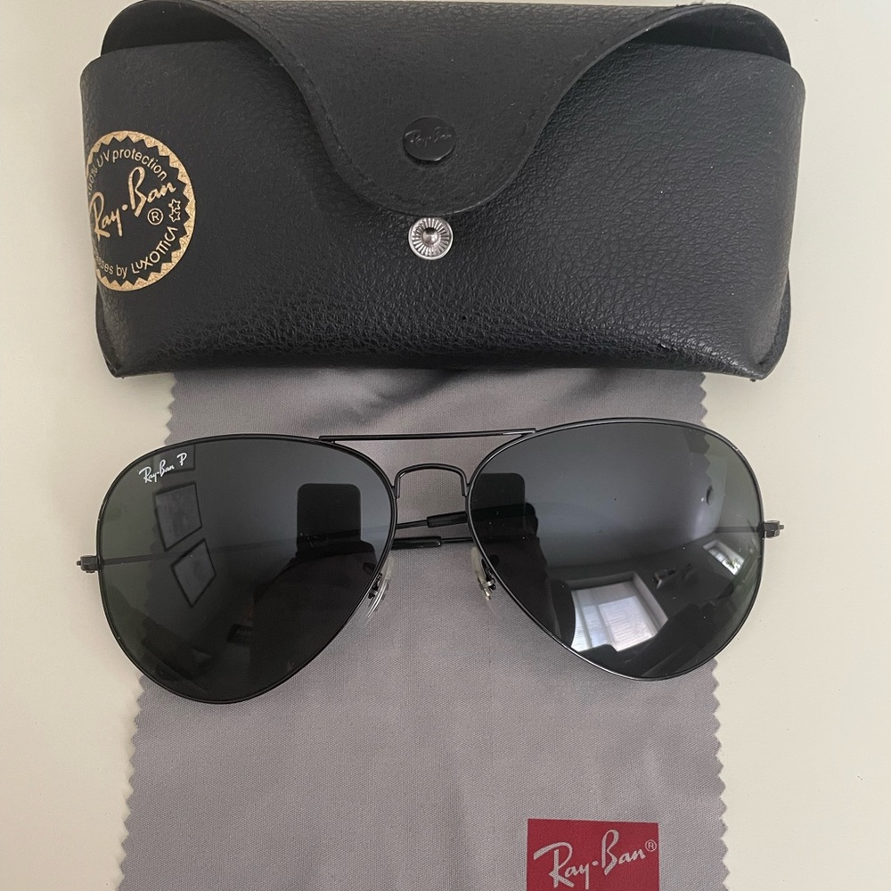 Men’s XL Polarized Raybans Aviator